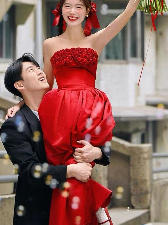 ชุดถ่ายภาพธีมสตูดิโอสำหรับงานห - Photography Wedding บทวิจารณ์และราคา
